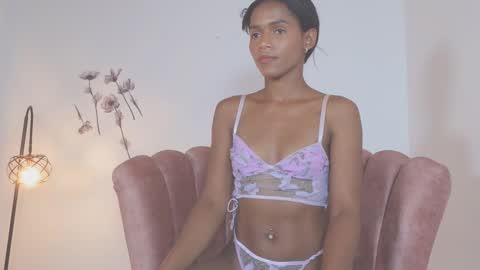 Snapshot of adelyn_x chatting on 02/19/25, 08:01  instragram adelyn 111 online show from 02/19/25, 08:01
