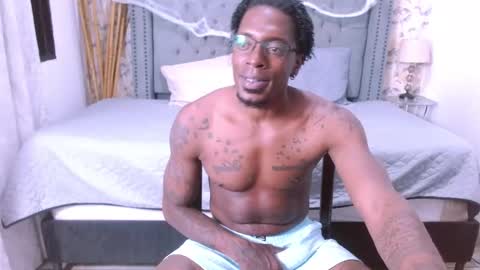 ades_stn online show from 10/28/25, 02:04