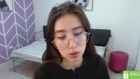 Adhara online show from 10/05/25, 01:09