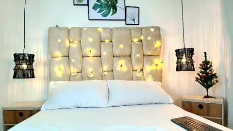 Snapshot of adharasmithh chatting on 12/04/25, 07:22 AdharaSmithh online show from 12/04/25, 07:22