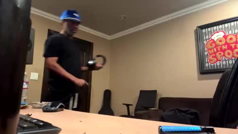 adick_ting online show from 10/29/25, 05:47