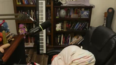 adobe_angel304 online show from 03/04/25, 08:02