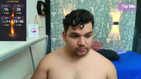 Snapshot of adonis__walker chatting on 10/17/25, 08:44 ADONIS online show from 10/17/25, 08:44