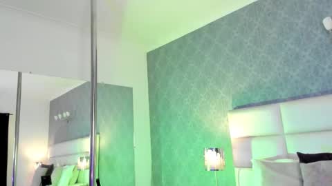 Snapshot of adonisaster chatting on 10/04/25, 08:40 Adonis  online show from 10/04/25, 08:40