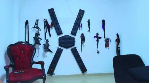 Snapshot of adonisdios chatting on 11/01/25, 11:18 adonisdios online show from 11/01/25, 11:18