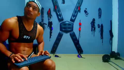 adonisdios online show from 06/23/26, 01:42