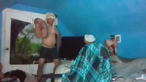 Snapshot of adoniswoody chatting on 09/12/25, 01:28 Adonis XDDDDDDDD Woody online show from 09/12/25, 01:28