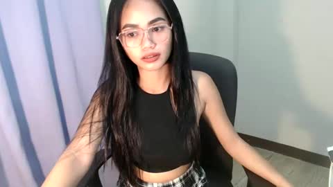 Snapshot of adorablegirl_blair69 chatting on 02/27/25, 04:32 adorablegirl_blair69 online show from 02/27/25, 04:32