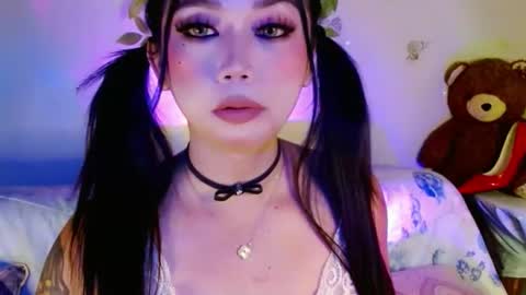Snapshot of adorableslutxxx chatting on 11/05/25, 10:10 jasmine online show from 11/05/25, 10:10