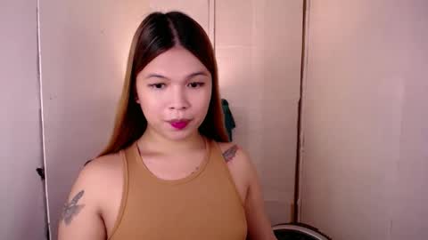 adorabletsforyouxx online show from 02/06/25, 07:29