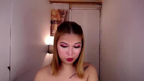 Snapshot of adorabletsforyouxx chatting on 10/14/25, 06:31 adorabletsforyouxx online show from 10/14/25, 06:31