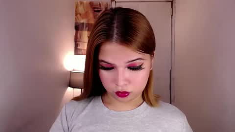 Snapshot of adorabletsforyouxx chatting on 10/24/25, 03:52 adorabletsforyouxx online show from 10/24/25, 03:52