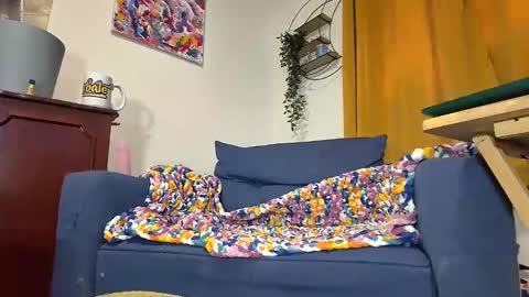 Queen Bunny online show from 01/23/25, 08:02