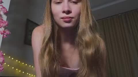 Lia  online show from 07/28/26, 11:28