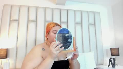 Snapshot of adreeaperez1 chatting on 09/23/25, 11:35 ANDREA PEREZ online show from 09/23/25, 11:35