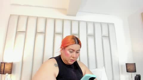 Snapshot of adreeaperez1 chatting on 10/09/25, 11:41 ANDREA PEREZ online show from 10/09/25, 11:41