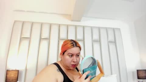 Snapshot of adreeaperez1 chatting on 10/15/25, 11:43 ANDREA PEREZ online show from 10/15/25, 11:43