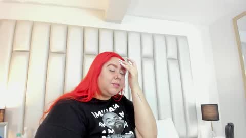 Snapshot of adreeaperez1 chatting on 10/30/25, 11:33 ANDREA PEREZ online show from 10/30/25, 11:33