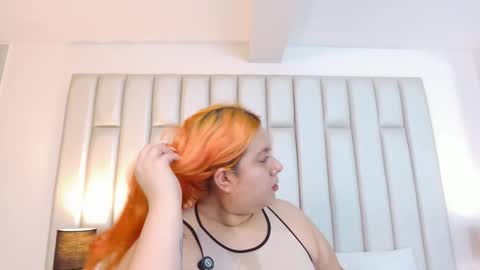 Snapshot of adreeaperez1 chatting on 11/27/25, 11:45 ANDREA PEREZ online show from 11/27/25, 11:45