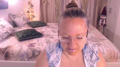 Cryna online show from 12/29/24, 11:50