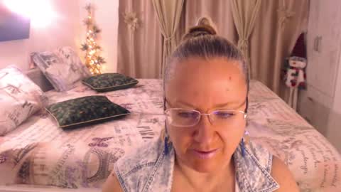 Cryna online show from 12/29/24, 02:52
