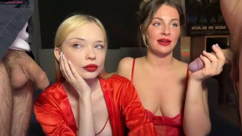 Snapshot of adrenaline_lush chatting on 05/11/26, 09:34 Dorothy Mayfield online show from 05/11/26, 09:34