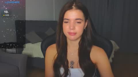 Adriana online show from 09/11/25, 10:54