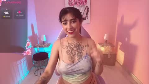 Adri  online show from 09/09/25, 04:12