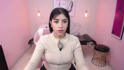 Adri  online show from 04/30/26, 10:43