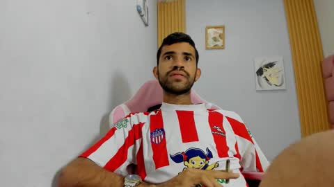 adri_sexboy229 online show from 10/25/25, 07:16