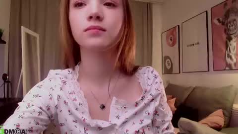 Snapshot of adria_arjona chatting on 07/11/26, 01:08 Eva online show from 07/11/26, 01:08