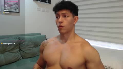 Snapshot of adrian_del_mar chatting on 02/14/26, 06:26 Adrian del Mar online show from 02/14/26, 06:26