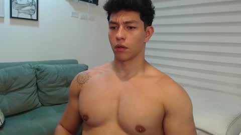 Snapshot of adrian_del_mar chatting on 02/17/26, 05:30 Adrian del Mar online show from 02/17/26, 05:30