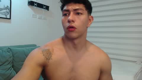Snapshot of adrian_del_mar chatting on 02/22/26, 04:38 Adrian del Mar online show from 02/22/26, 04:38