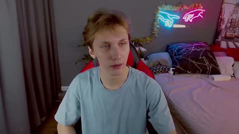 Adrian online show from 12/08/24, 11:14