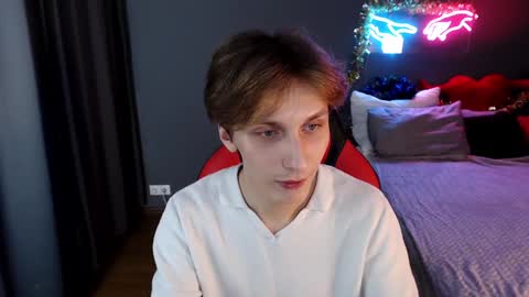 Adrian online show from 12/15/24, 04:04