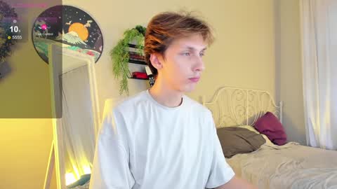 Adrian online show from 01/01/25, 11:49