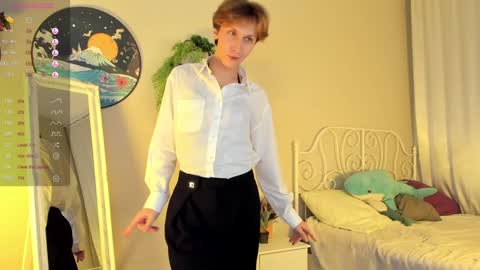 Adrian online show from 01/15/25, 04:00