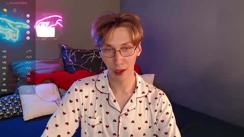Adrian online show from 01/28/25, 07:32