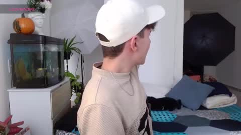 adrian morelli online show from 10/20/25, 07:03