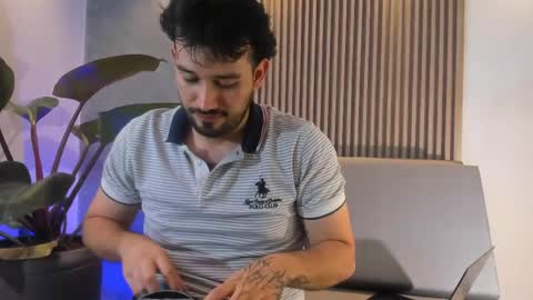 adrian_sith online show from 05/20/26, 06:58