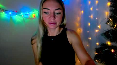 Adriana online show from 12/22/24, 07:22