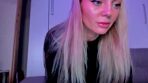 Adriana online show from 01/26/25, 09:29