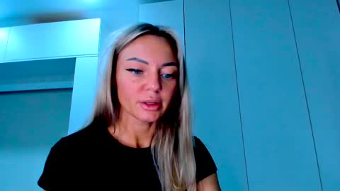 Adriana online show from 01/31/25, 02:28