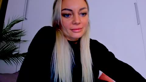 Adriana online show from 03/04/25, 03:26