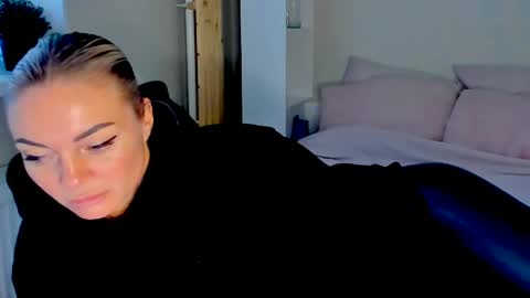 Adriana online show from 05/31/26, 11:06