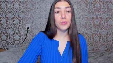 Snapshot of adrianakuiper chatting on 01/05/26, 11:30 Adriana online show from 01/05/26, 11:30