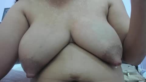 Snapshot of adrianasex_69 chatting on 11/08/25, 05:23 adriana online show from 11/08/25, 05:23