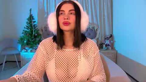 AdrianaTores online show from 12/16/25, 07:19