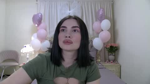 AdrianaTores online show from 02/19/26, 06:09